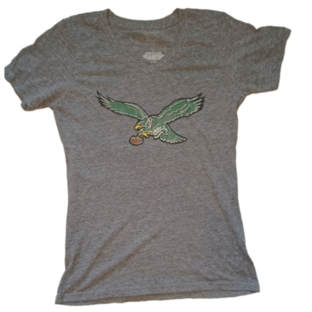 Philadelphia Eagles Heather Grey V neck tshirt